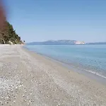 Freedom - Koutsoubri Evia Nyaraló