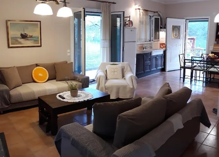 Freedom - Koutsoubri Evia Holiday home *